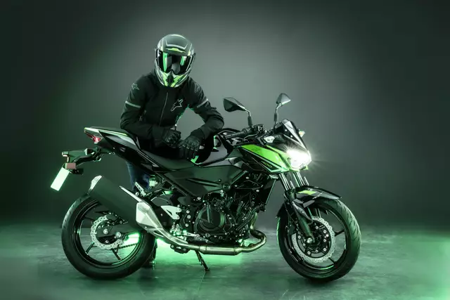 Ein gründlicher Technikcheck steht an erster Stelle, bevor die Maschine aus dem Winterschlaf geholt wird. | Foto: Foto: Kawasaki/TRD Pressedienst