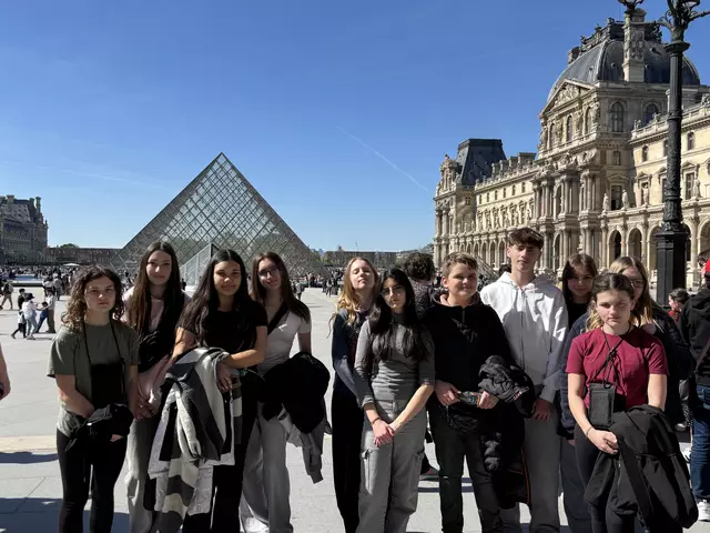 Der Louvre mit der Pyramide | Foto: Brigitte Hartung-Bretz