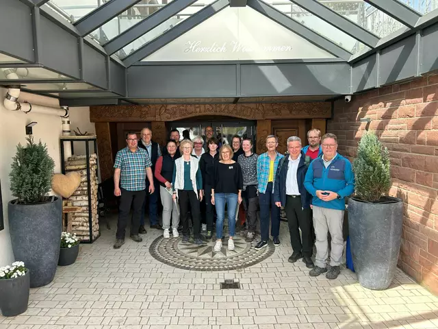 Die neuen DWV-Wanderführer/innen und zertifizierten Natur- und Landschaftsführer für den Spessart und das Ausbildungsteam der bayerischen Wanderakademie

