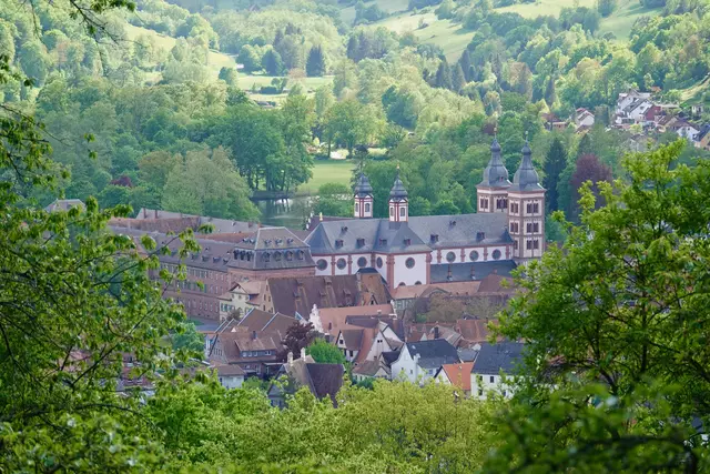 Die einstige Abtei in Amorbach.