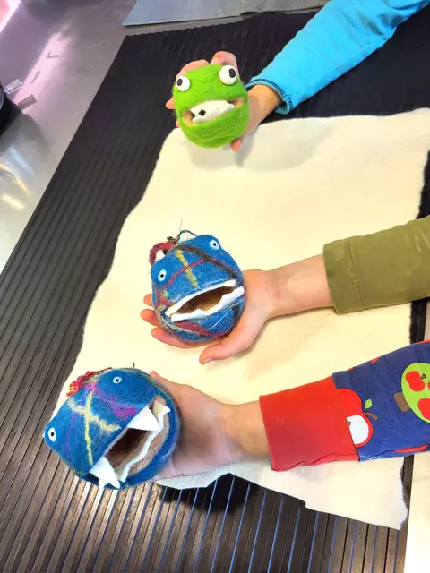 Im Workshop am 31. Mai entstehen bei Daniela Dölger „Sorgenfressermonster“ aus Filz | Foto: Daniela Dölger 