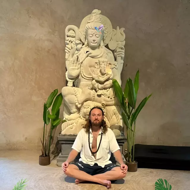 Martin Langer öffnet Räume für Musik und Bewegung mit Mantra-Sessions und Ecstatic Dance