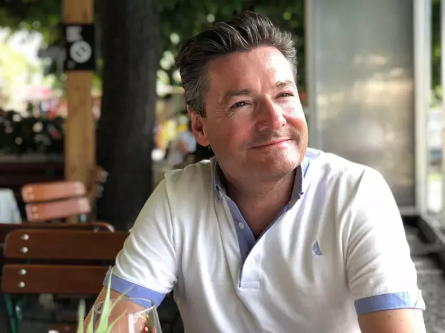 Köln: Freie Wähler und Kölner StadtGesellschaft stellen sich hinter die Kölner Jugend und gegen das pauschale Alkoholverbot auf dem Brüsseler Platz  | Foto: Freie von Rechten Dritter