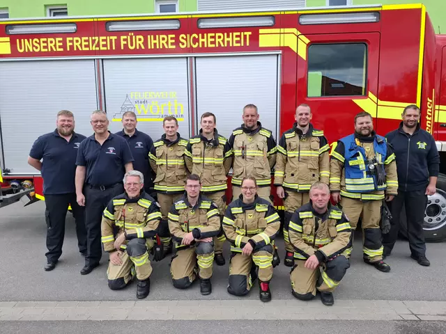 Von links nach rechts – stehend:
Matthias Becker, Thomas Zimmermann, Markus Faust, Jan Schindlbeck, Marco Wenski, Alexander Würlich, Jannis Huth, Niklas Walter und Kommandant Bernd Kettinger

Von links nach rechts – kniend:
Markus Rauschenbach, Mike Matheis, Johanna Ritter und Lukas Schulz
