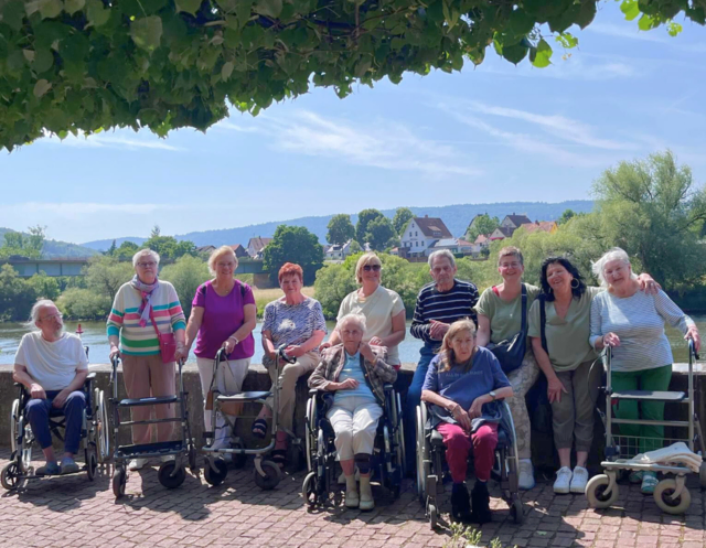 Gäste des ASB Seniorenheim am Post Areal aus Hardheim genießen den Ausflug nach Freudenberg. | Foto: ASB Region Heilbronn-Franken