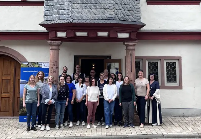 Über 20 Touristiker aus dem Spessart bei der Tourismustagung in Stadtprozelten. | Foto: Eva-Maria Bloier