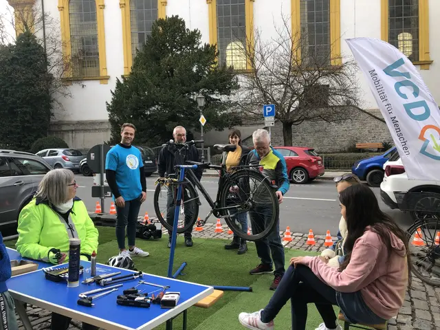 Der Parking Day in Kitzingen, organisiert vom VCD Kreisverbands Mainfranken-Rhön e.V. könnte auch ein Vorbild für Main-Spessart sein  | Foto: Michael Hofmann 