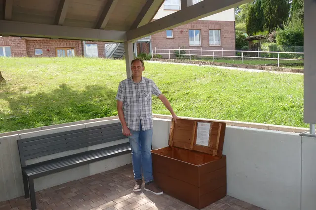 In Freudenberg-Rauenberg gibt es ab sofort eine Spielzeugtauschkiste für Kinder bis zwölf Jahre. Initiator war Birger-Daniel Grein. 