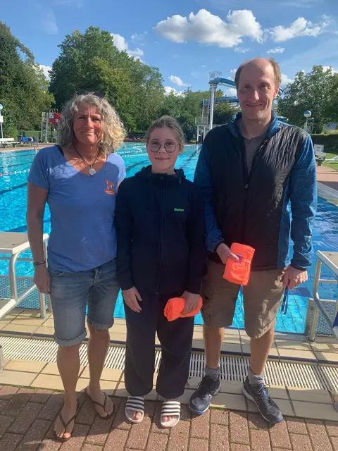 v. l.: Bettina Becker (Vor. FöV), Marleen Wolf, Udo Spikowski