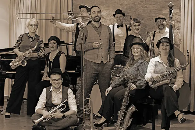 Gassenhauer der 20er, bis 40er Jahre mit dem Tanz- &amp; Salonorchester El'Sava. | Foto: Tanz- &amp; Salonorchester