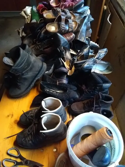 "Mein Schuh tut gut" | Foto: Leo Bucher