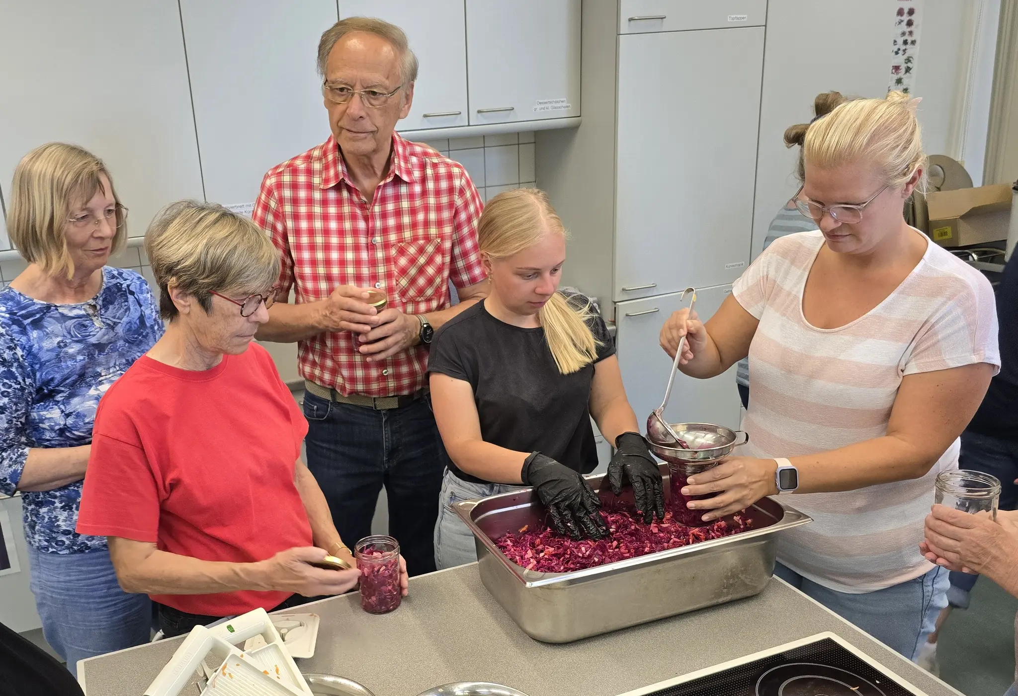 Einkochen-eine-alte-aber-nicht-veraltete-Methode-der-Vorratshaltung