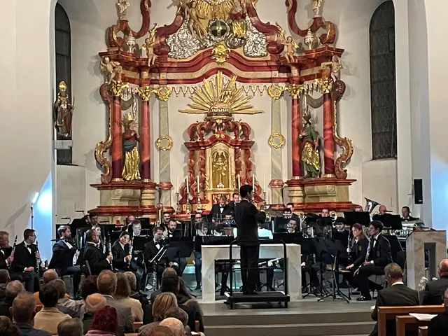 Konzert des Landespolizeiorchesters Baden-Württemberg in Limbach

 | Foto: Landratsamt Neckar-Odenwald-Kreis
