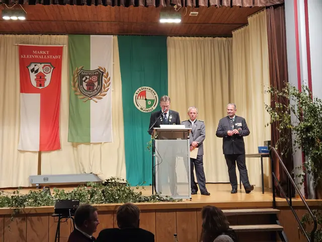 v. L. Mathias Dörrie , Reinhold Kohl, Wolfgang Heß
 | Foto: H. Kohl