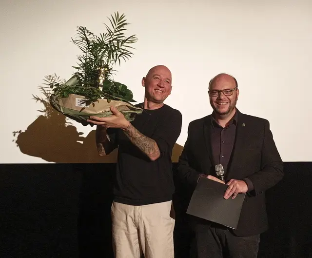 Nenad Tomasinjak mit Bürgermeister Meikel Dörr  | Foto: Kino Walldürn