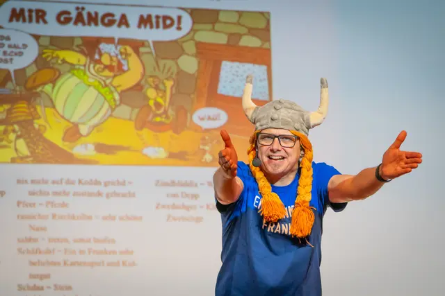 Asterix-Lesung mit Stefan Eichner bei der Kulturkommode