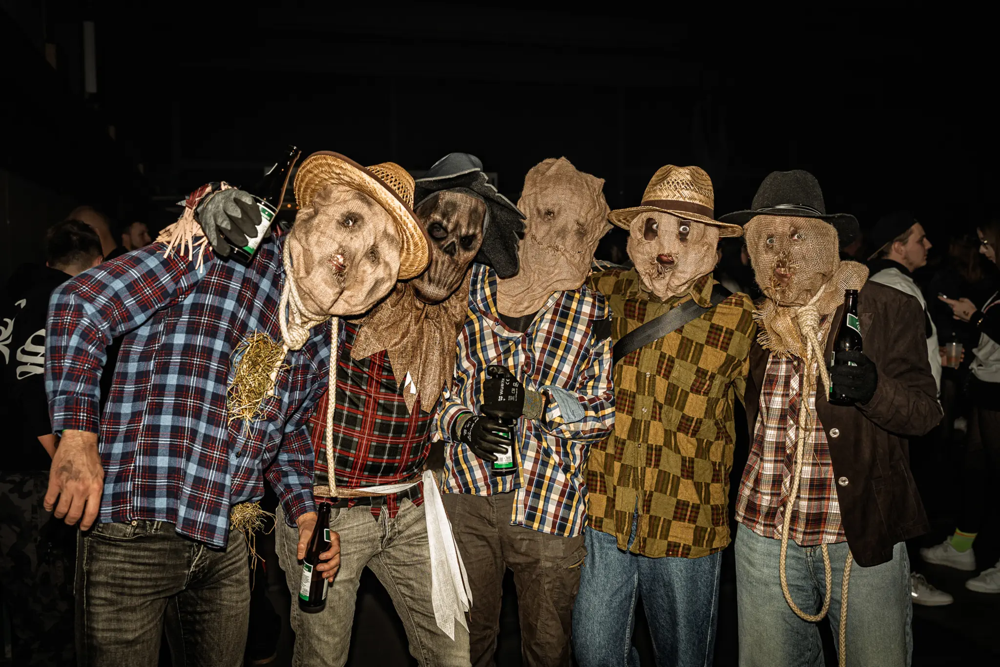 Barbed-Wire-Halloween-Party-Dallau-31-10-2025