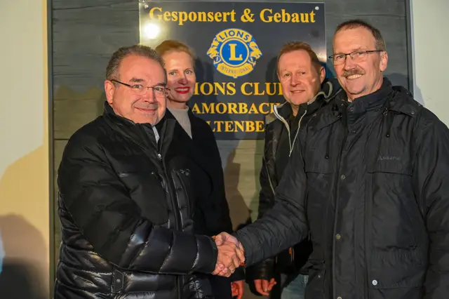 von links:
Dr. Martin Westarp, Britta Knapp, Volker Mayer, Wolfgang Härtel, Dr. Albert Brendle
 | Foto: Waldemar Stockert