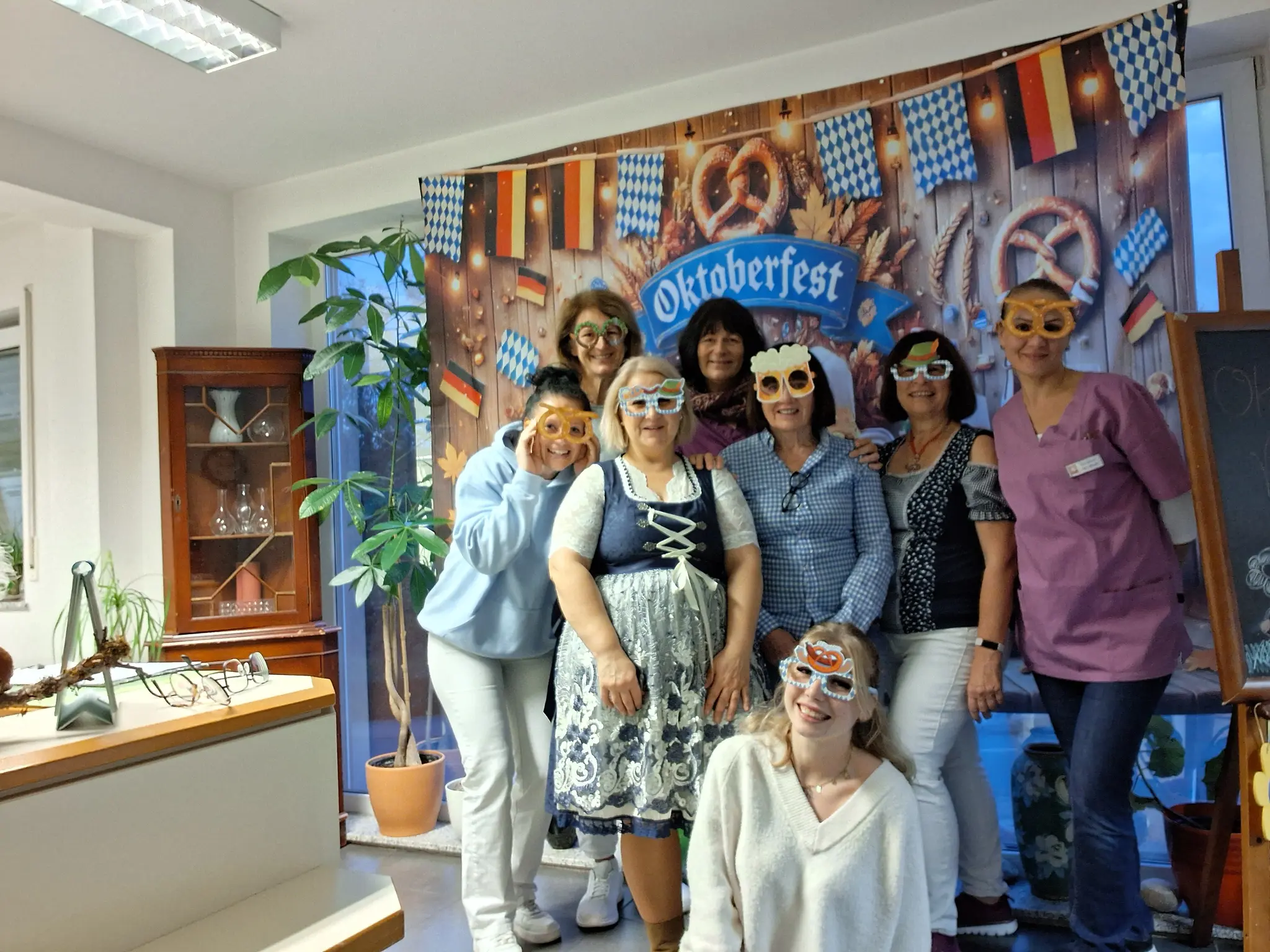 R-ckblick-auf-das-Oktoberfest-der-Tagepflege-Sulzbach