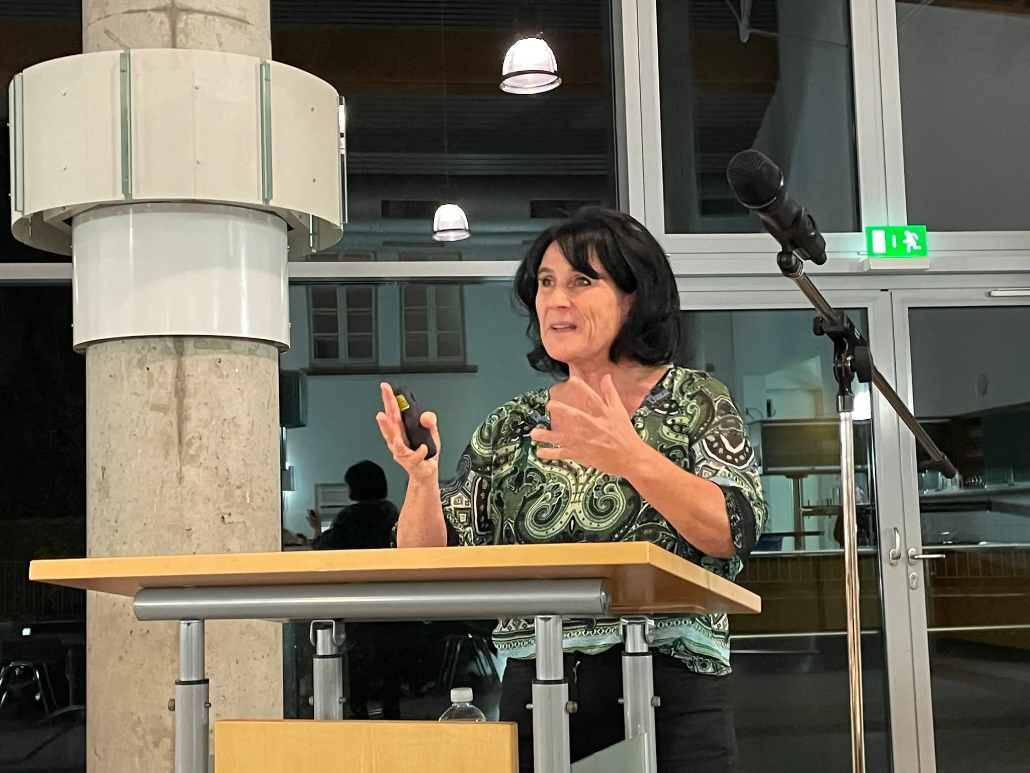 Vortrag-von-Antje-Vollmer-in-der-Mittelm-hle