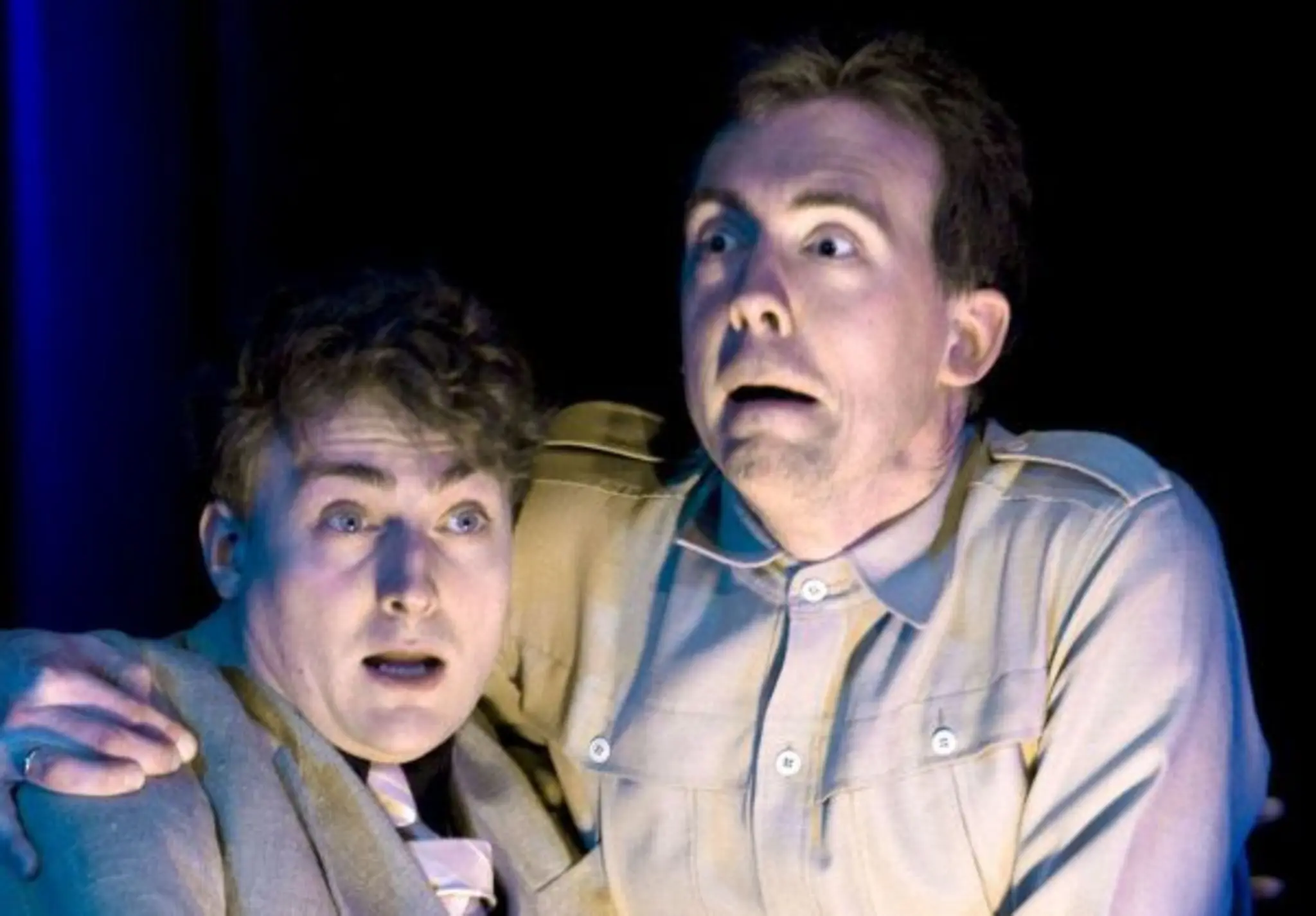 Zwei-ganz-unterschiedliche-Lesungen