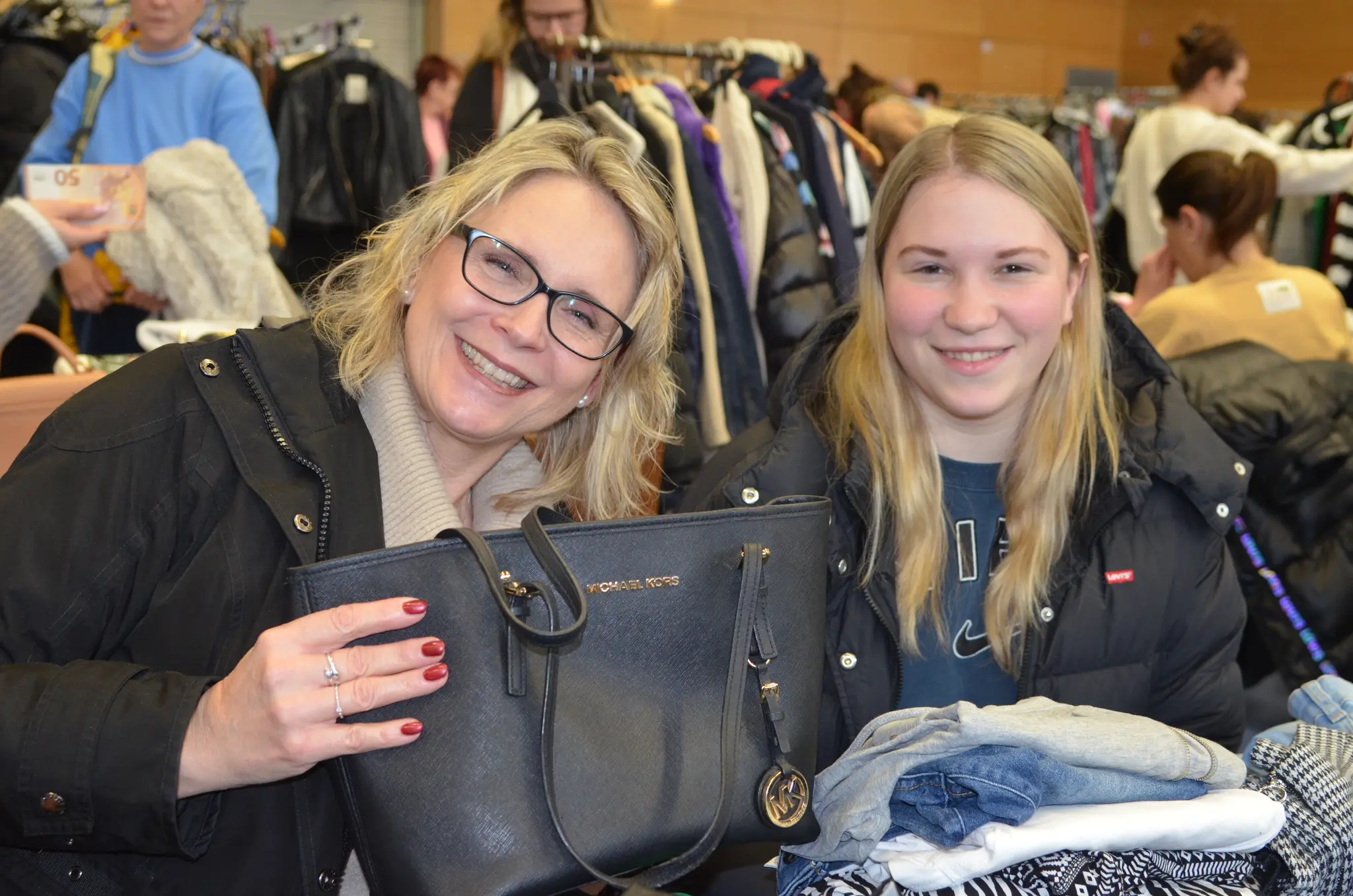 Fashion-Flohmarkt-Main-Tauber-Halle-Wertheim-23-11-2025