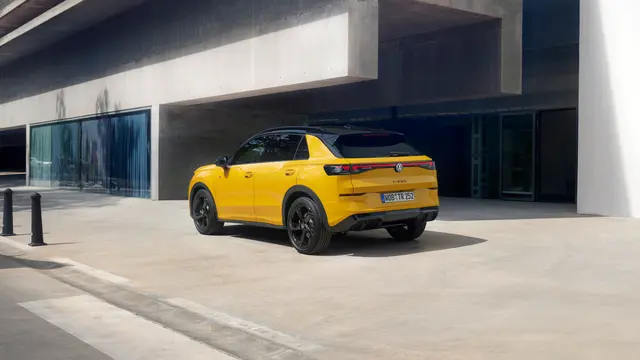 Energieverbrauch (kombiniert): 6,0 - 5,6 l / 100 km; CO₂-Emissionen (kombiniert): 136 - 128 g/km; CO₂-Klasse: E-F | Foto: Volkswagen Marketing Database