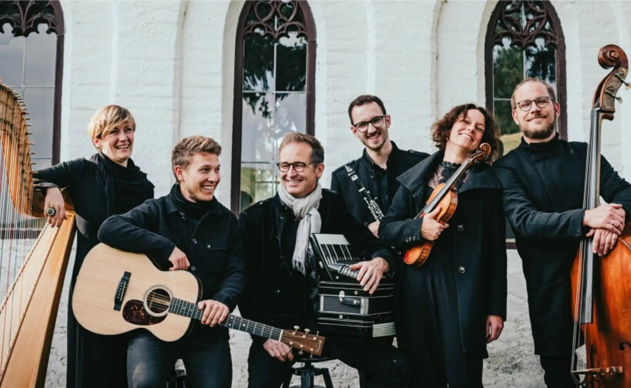 Luz-Amoi-zu-Gast-in-Obernburg-mit-ihrem-Weihnachtsprogramm-Still-still-still-