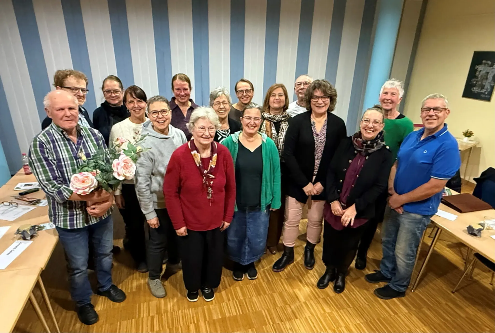 Qualifizierungskurs-f-r-pflegende-Angeh-rige-und-organisierte-Nachbarschaftshilfe-st-t-auf-gro-es-Interesse