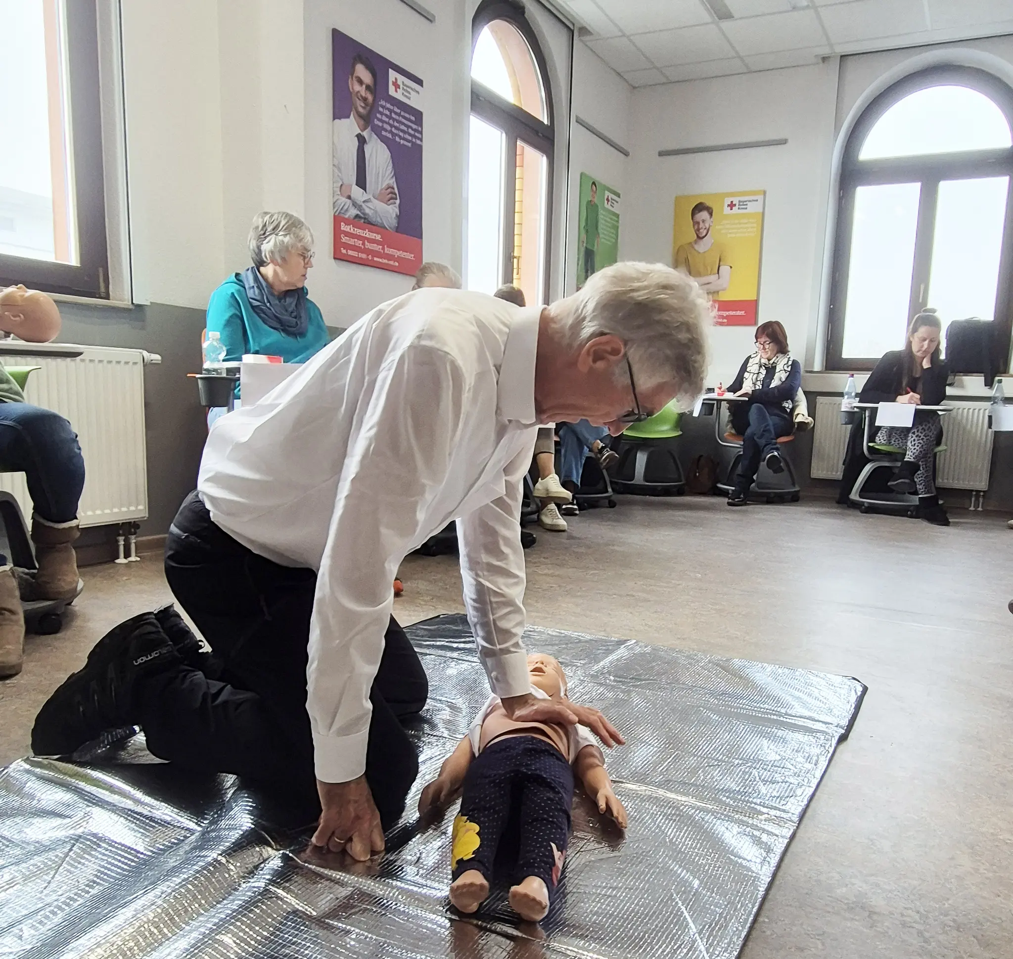 Rotkreuzkurs-Kindernotf-lle