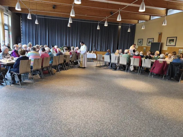 Während der Krankensalbung | Foto: Erika Büchler