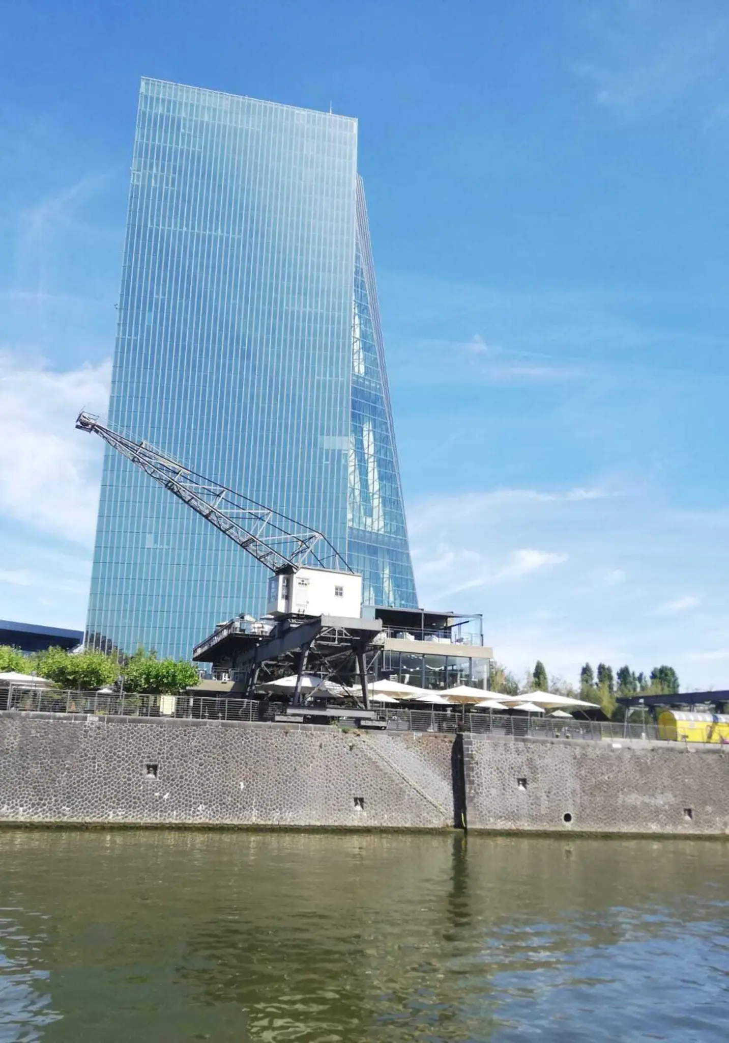 Kulturwanderung-am-16-Januar-mit-F-hrung-durch-die-Europ-ische-Zentralbank-in-Frankfurt