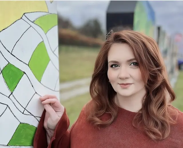 Spitzenkandidatin für die Stadtratsliste Erlenbach Janica Landler-Schnatz  | Foto: Schnatz