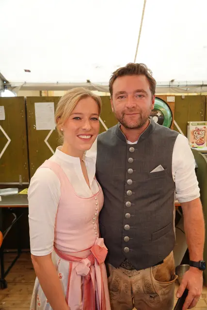 Sina und Franz Widmann sind auch 2028 das Festwirtpaar der Miltenberger Michaelismesse.