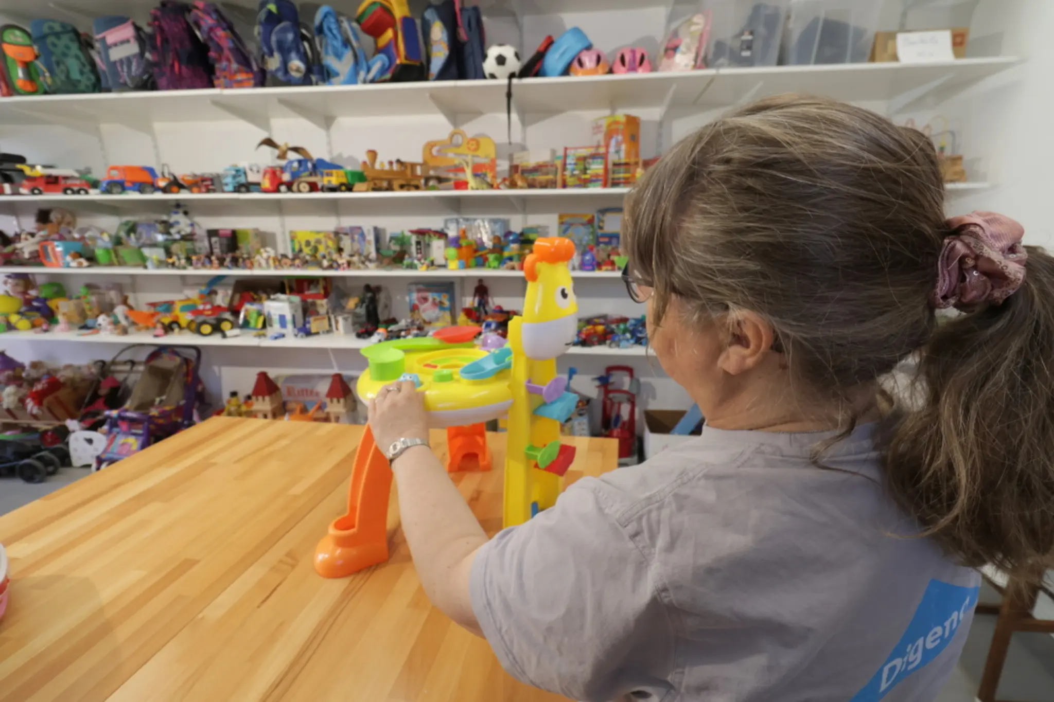 Digeno-Spielzeugaktion-mit-Spendenrekord-und-vielen-leuchtenden-Kinderaugen