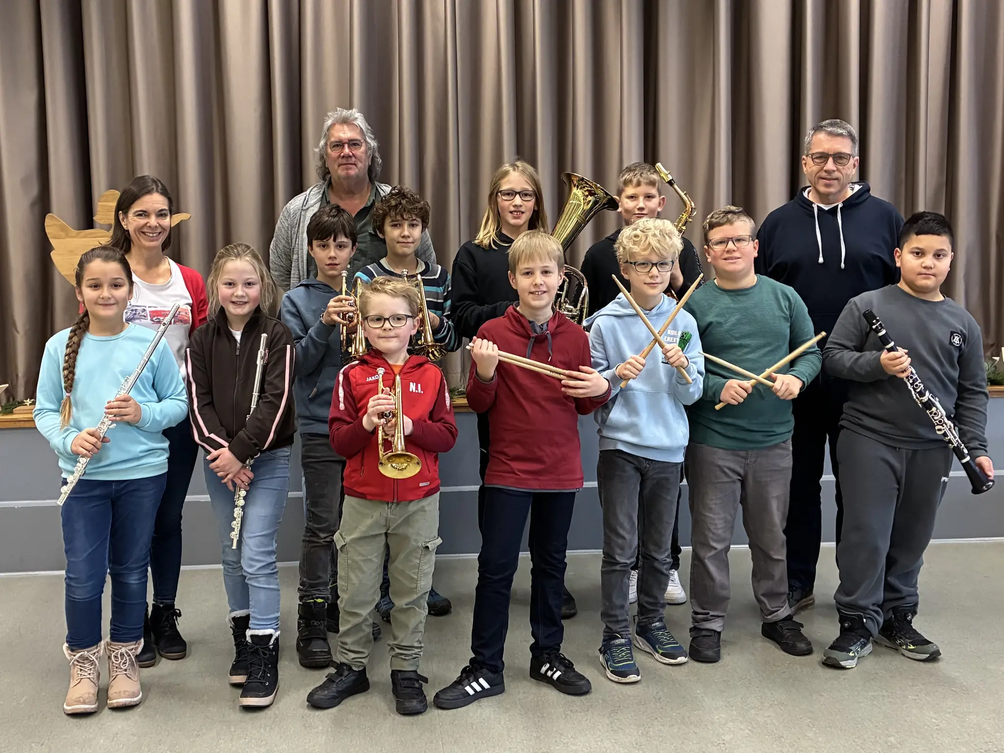 B-rgstadter-Bl-serklasse-legt-Juniorpr-fung-ab