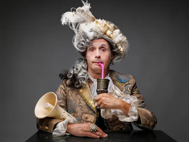 Philipp Weber ist am 18. April 2026 zu Gast bei der Kulturkommode | Foto: Simon Büttner, Inka Meyer