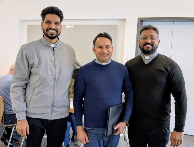 Pater Nidhin, Pater Nelson, Pater Akhil | Foto: K. Völker