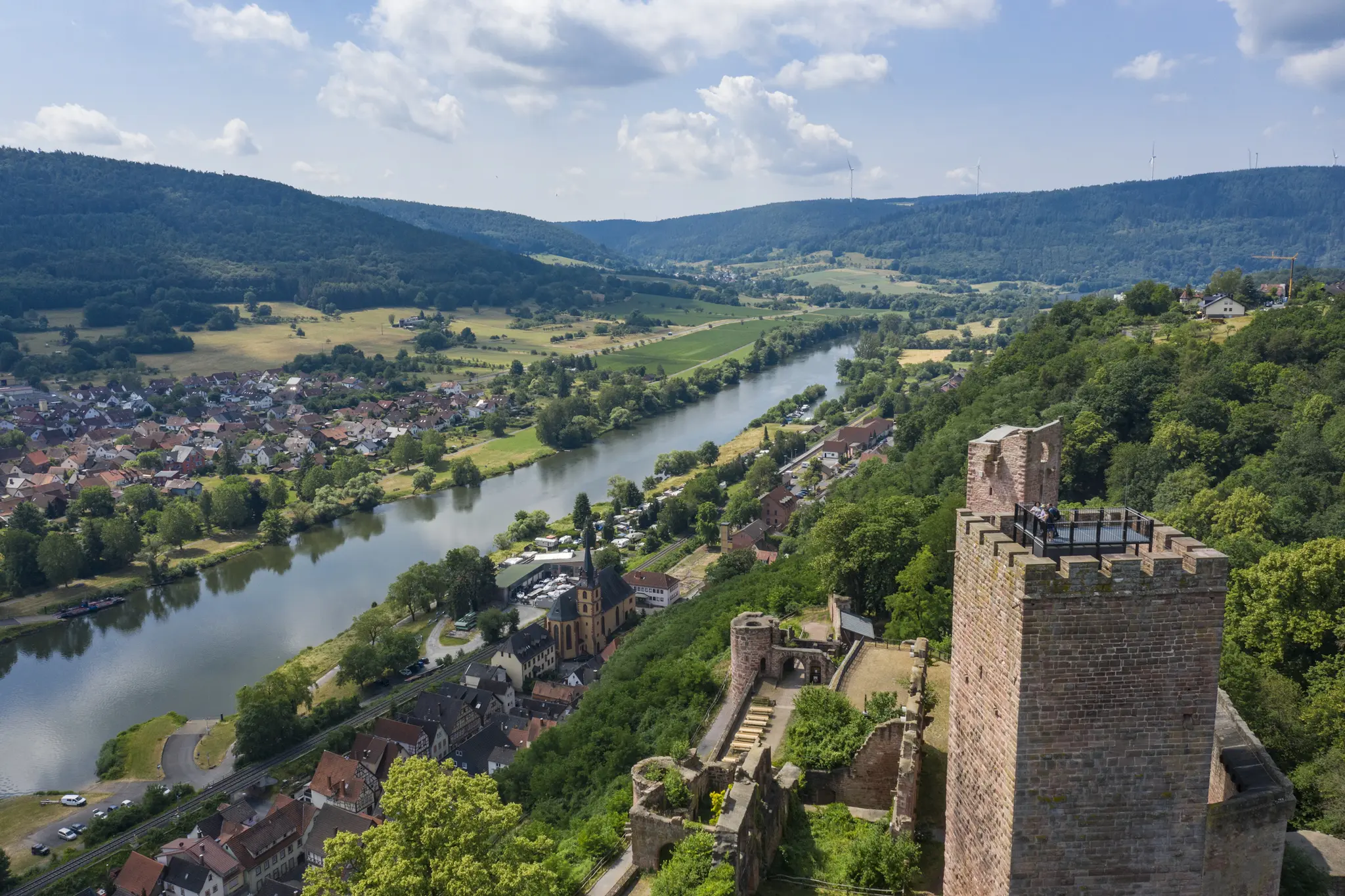 Tourismusverband-ver-ffentlicht-Urlaubskatalog-f-r-2026