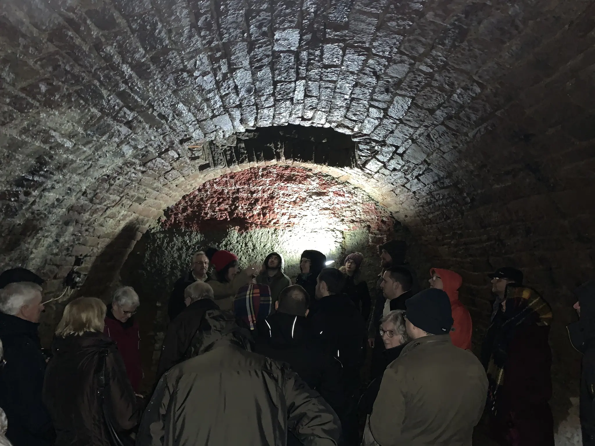 Stadtf-hrung-Michelst-dter-Unterwelten-Entdecken-Sie-das-verborgene-unterirdische-Gesicht-Michelstadts-