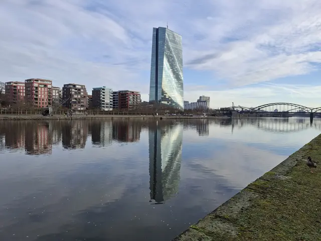 Blick nach Osten mit der Deutschherrenbrücke | Foto: Wolfgang Giegerich