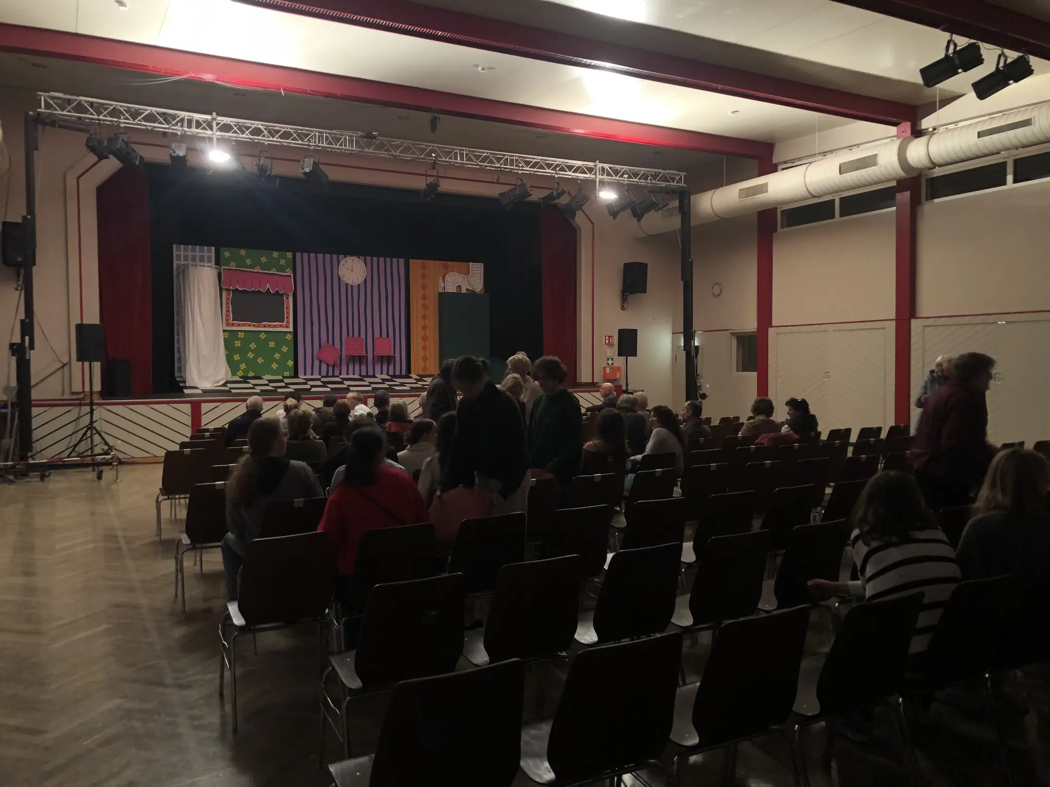 Kleists-Zerbrochener-Krug-auf-der-B-hne