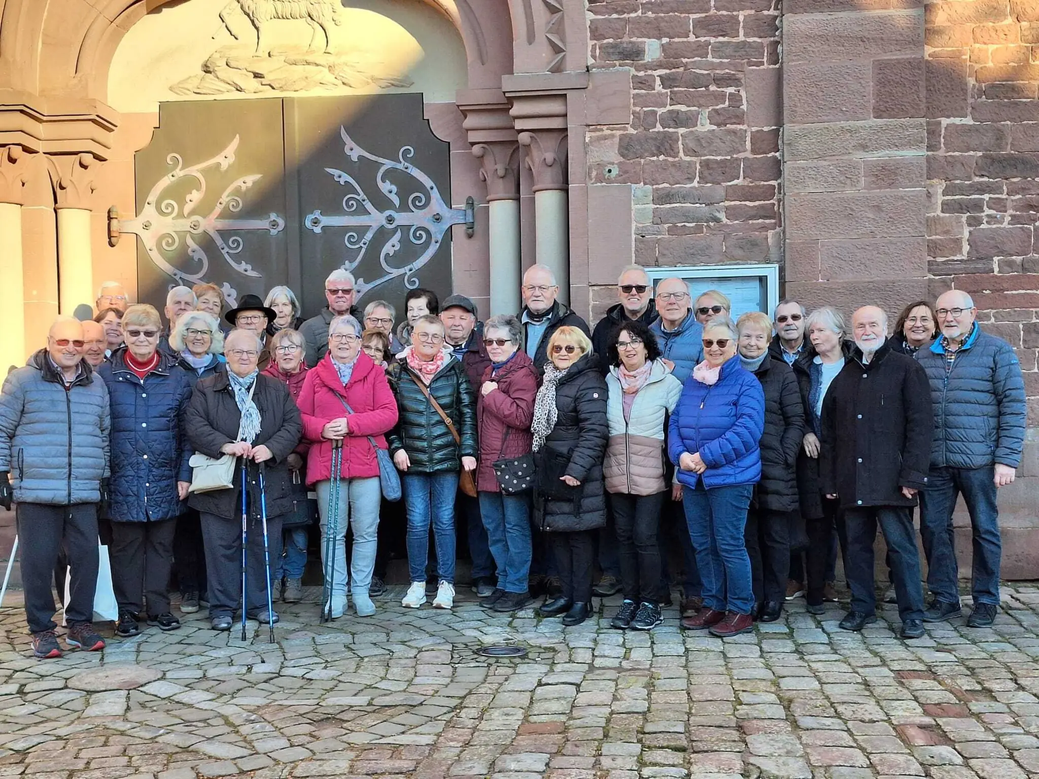 Ausflug-zur-Weihnachtskrippe-in-der-Neunkirchener-Kirche