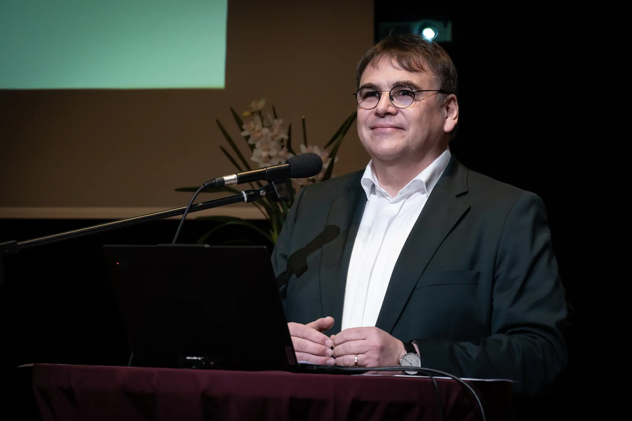 Gemeinsamer-Blick-nach-vorne