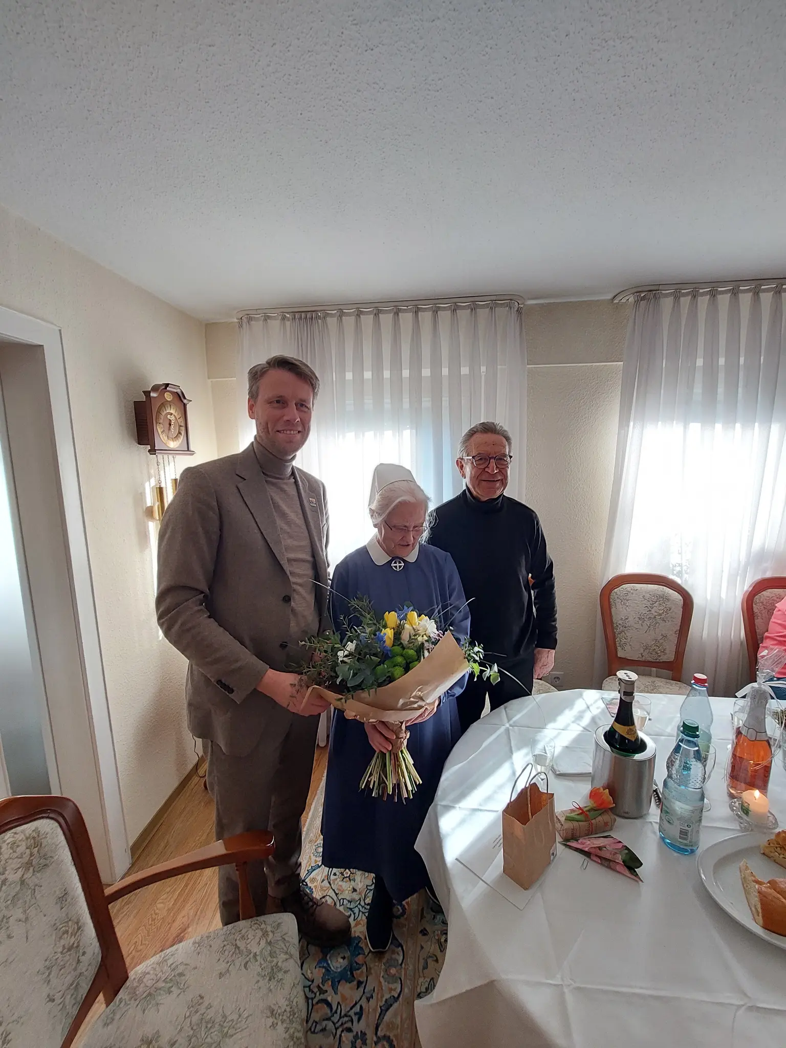 -Gro-er-Bahnhof-zum-Geburtstag