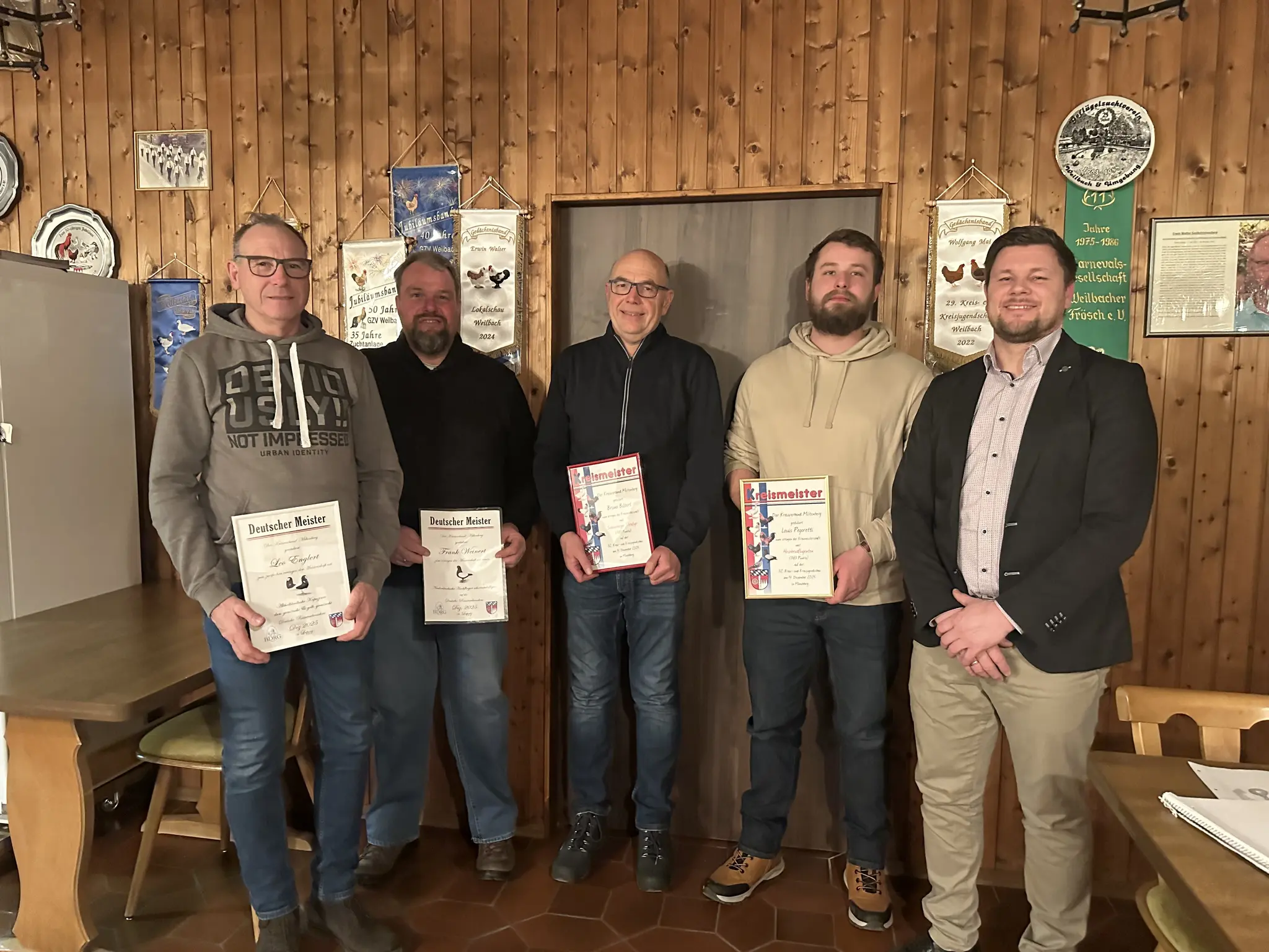 Rassegefl-gelz-chter-blicken-auf-ein-erfolgreiches-Jahr-zur-ck