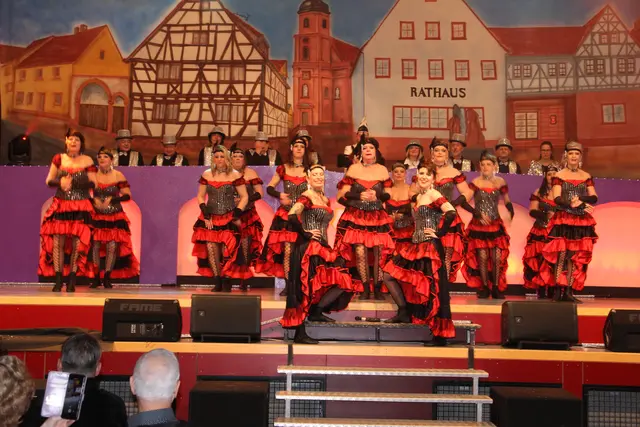 Mömlinger Frauenballett  | Foto: Hilmar Rothermich
