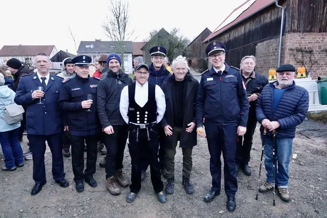 Am Mittwoch, den 11.02.2026, gegen 17:30 Uhr wurde das neue Gerätehaus der Freiwilligen Feuerwehr Wenschdorf offiziell mit einem Festakt als Richtfest der Öffentlichkeit vorgestellt.