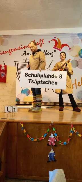 Karl und Karlotta alias Andreas und Antonia Poser strapazierten die Lachmuskeln. | Foto: Elvi Hofmann