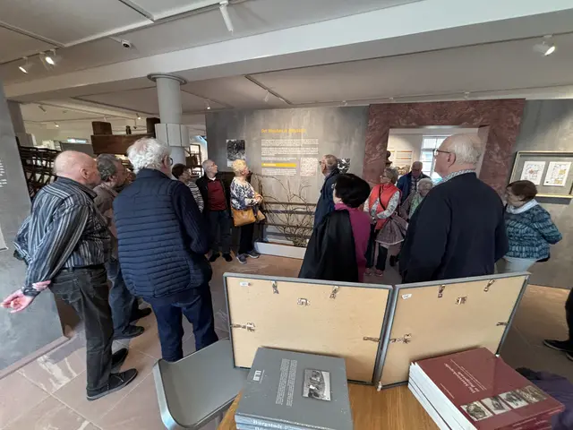 Arbeit im Weinberg in früheren Zeiten | Foto: Brigitte Hartung-Bretz